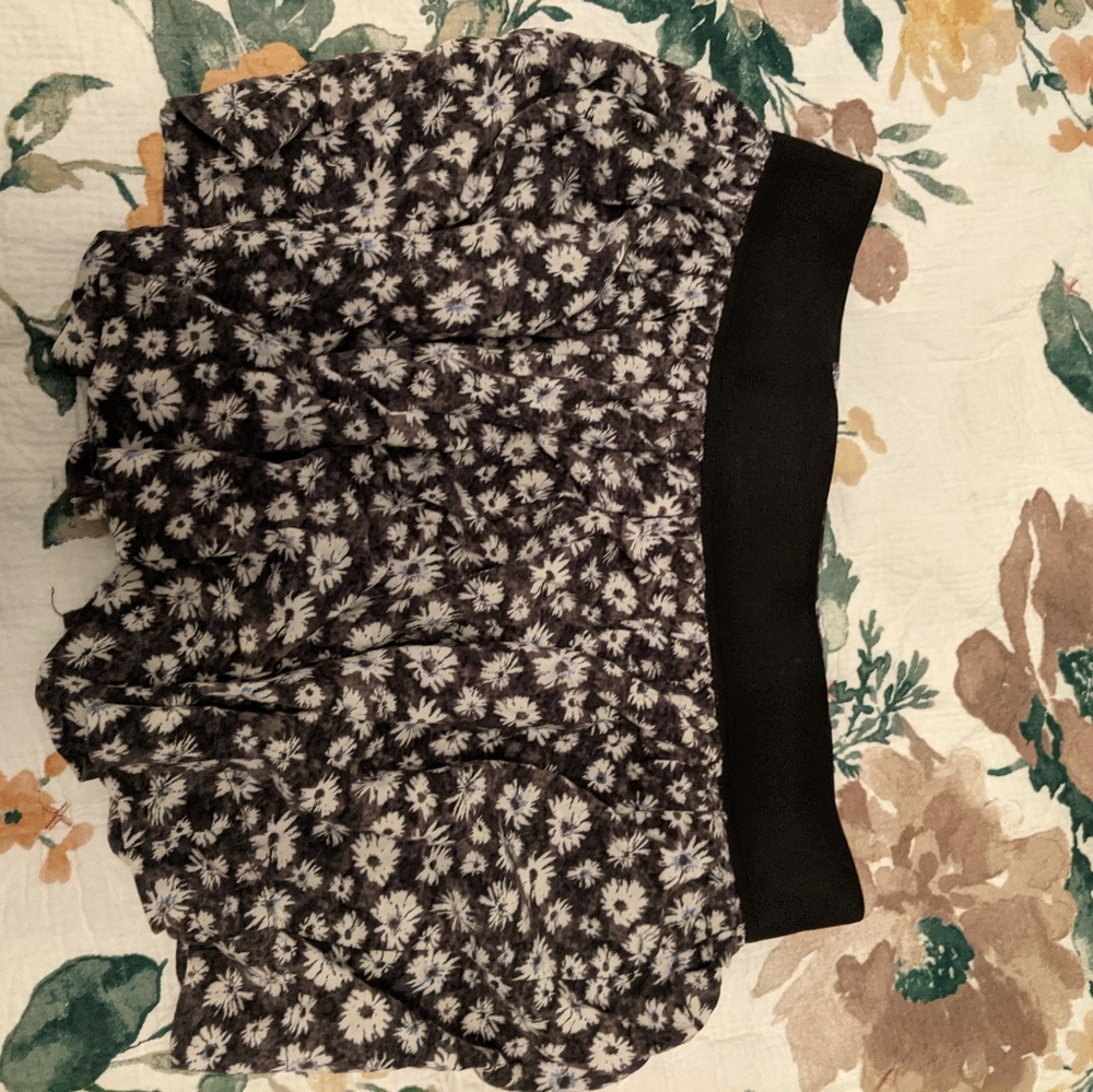 Women's skirt